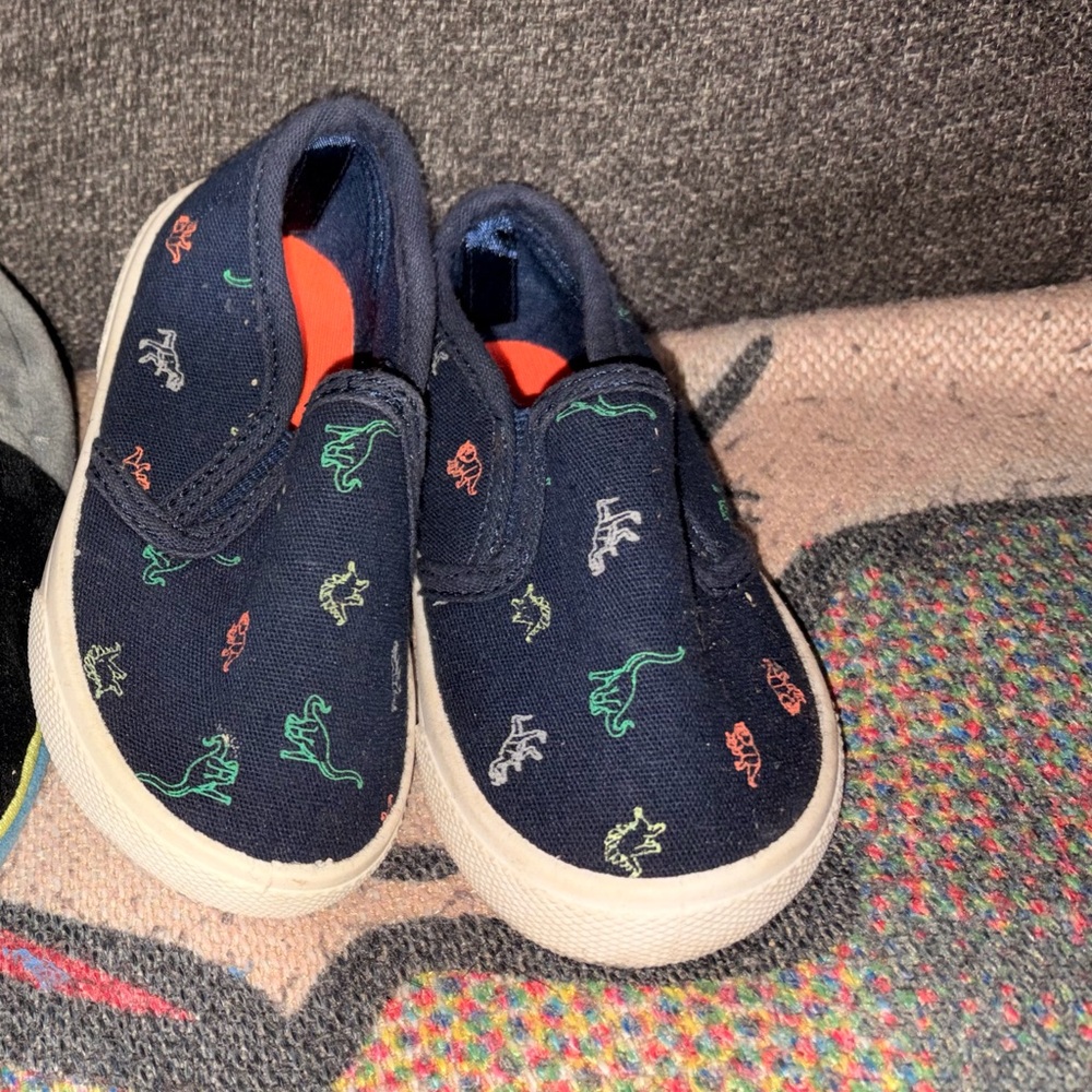 Boy shoes - Picture 2 of 2
